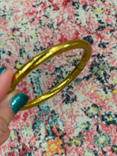 Load image into Gallery viewer, Single Gold bangle